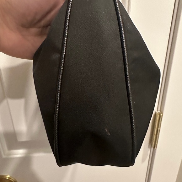Prada Re-Edition 2005 Re-Nylon bag - Picture 5 of 5